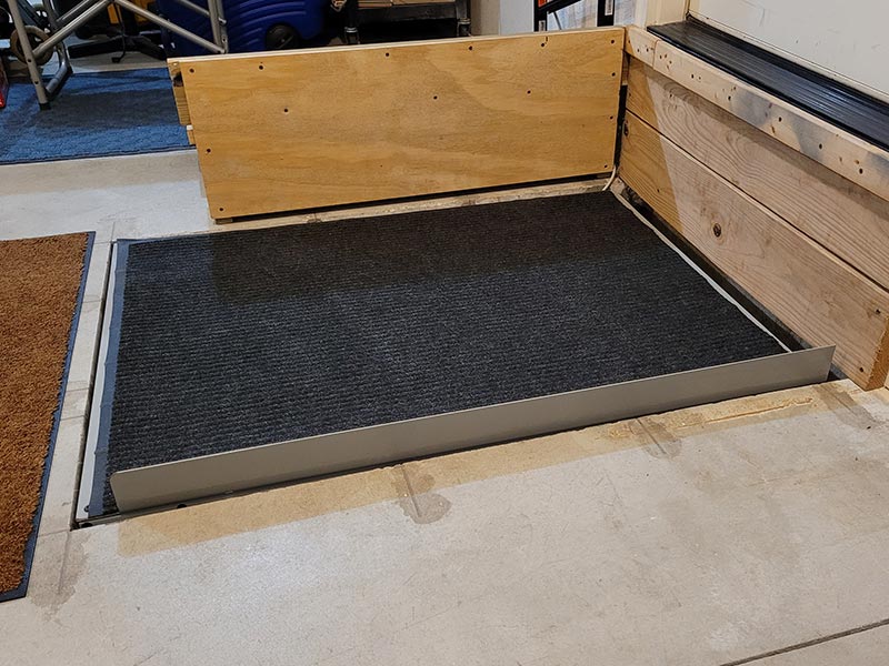 Wheelchair Platform Lift Down Side Wheelchair Platform Lift Down Side
